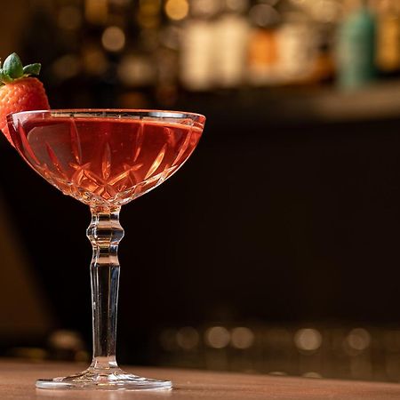 Hotel Grand Hyatt Rio De Janeiro Esterno foto A Clover Club cocktail