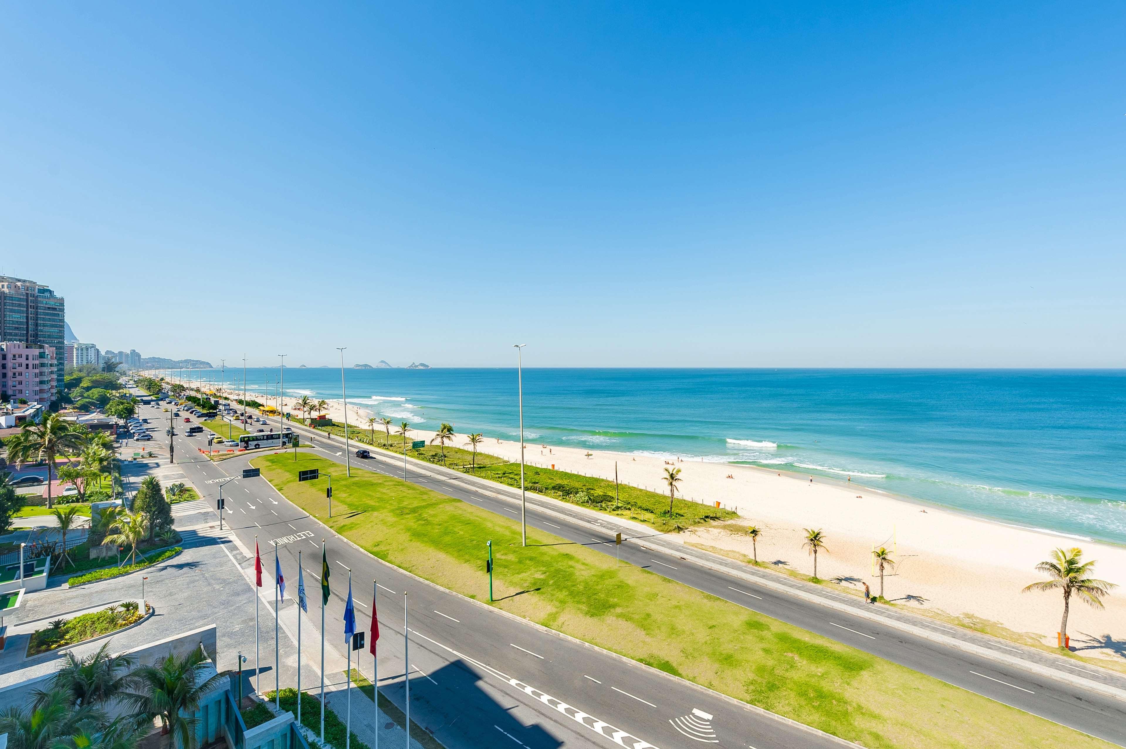 Hotel Grand Hyatt Rio De Janeiro Esterno foto Aerial view of the beach